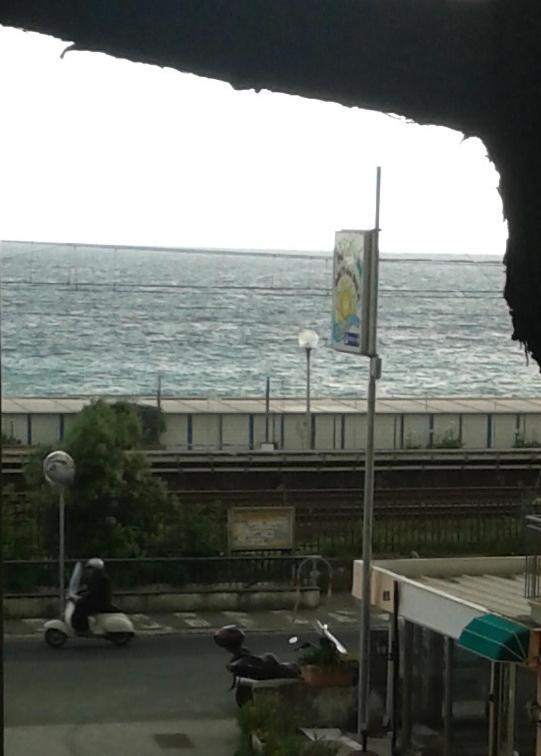 Hotel Arco Del Sole Lavagna Exterior foto